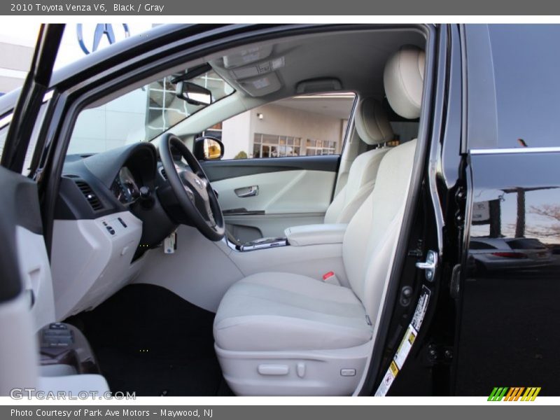 Black / Gray 2010 Toyota Venza V6