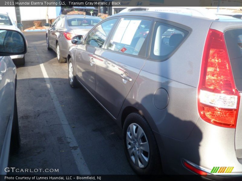 Titanium Gray Metallic / Black 2011 Hyundai Elantra Touring GLS