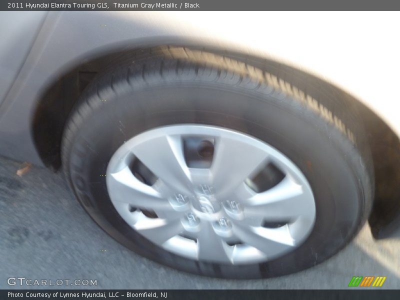 Titanium Gray Metallic / Black 2011 Hyundai Elantra Touring GLS
