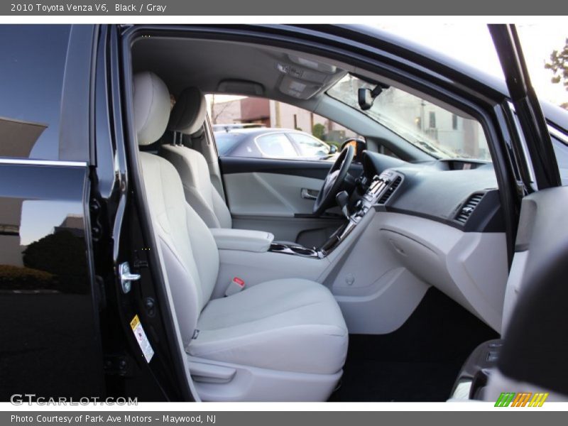 Black / Gray 2010 Toyota Venza V6