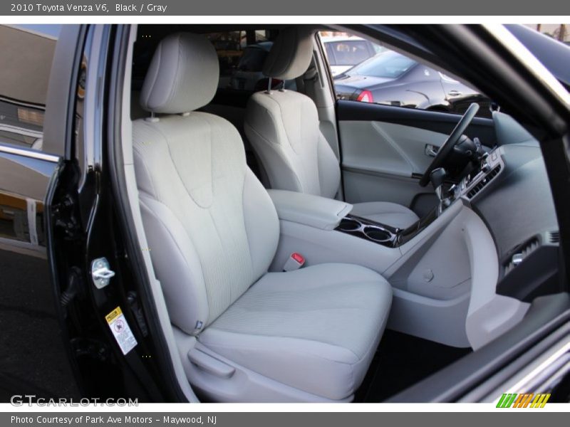 Black / Gray 2010 Toyota Venza V6