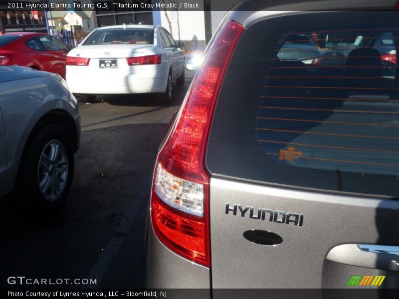 Titanium Gray Metallic / Black 2011 Hyundai Elantra Touring GLS