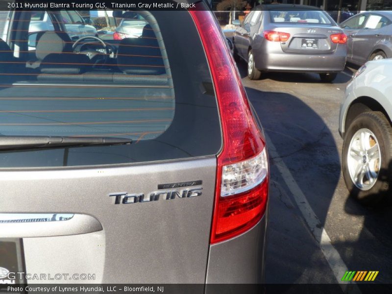 Titanium Gray Metallic / Black 2011 Hyundai Elantra Touring GLS