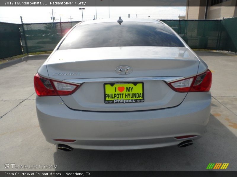 Radiant Silver / Gray 2012 Hyundai Sonata SE