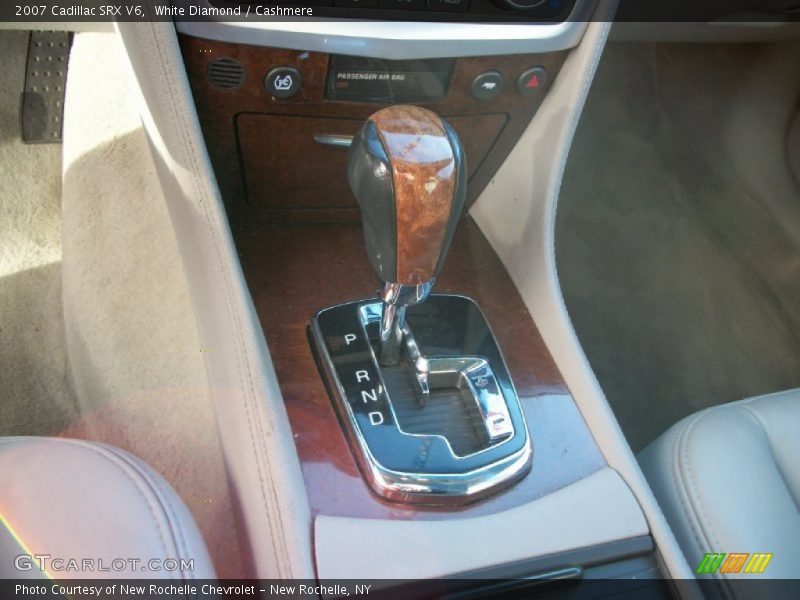 White Diamond / Cashmere 2007 Cadillac SRX V6
