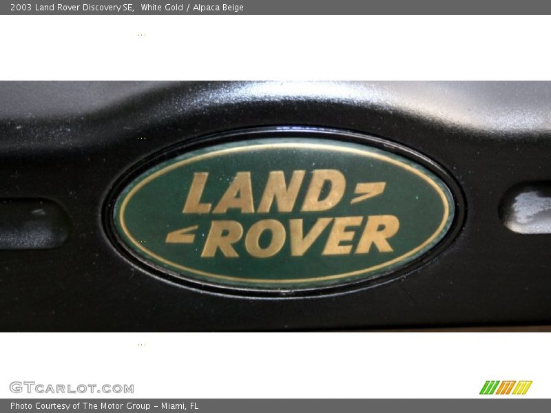 White Gold / Alpaca Beige 2003 Land Rover Discovery SE