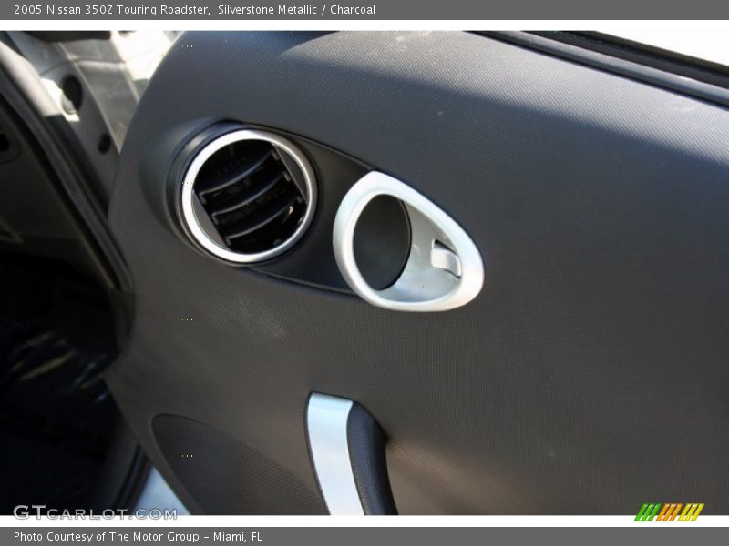 Silverstone Metallic / Charcoal 2005 Nissan 350Z Touring Roadster