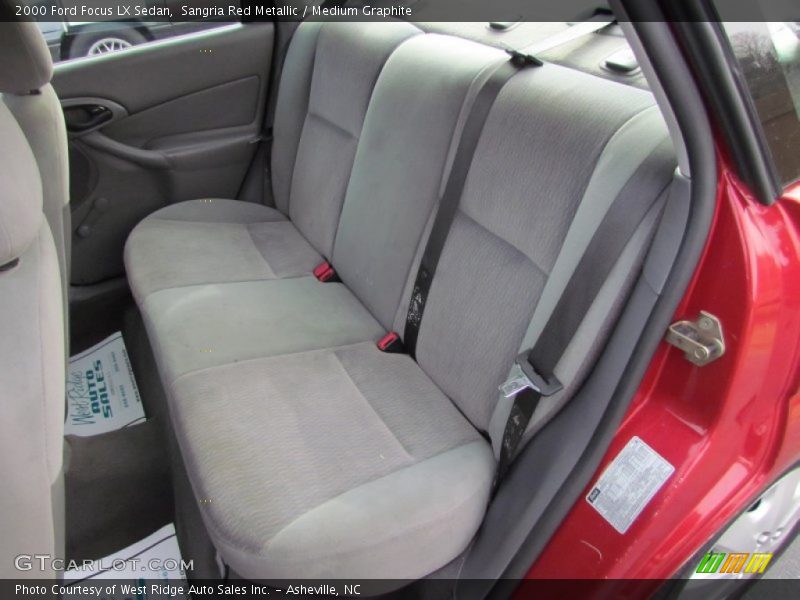 Sangria Red Metallic / Medium Graphite 2000 Ford Focus LX Sedan