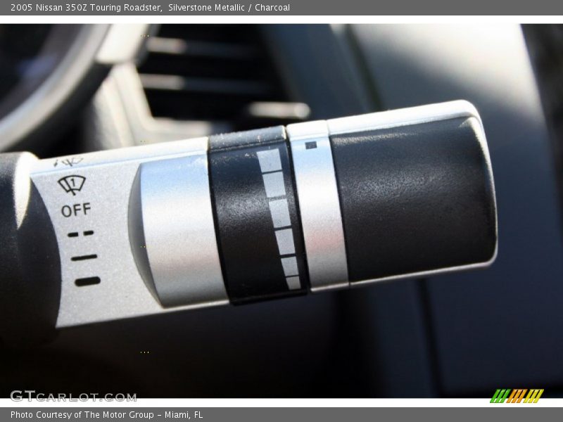 Silverstone Metallic / Charcoal 2005 Nissan 350Z Touring Roadster