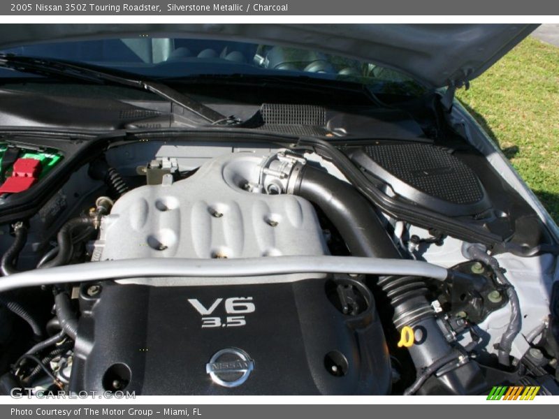 Silverstone Metallic / Charcoal 2005 Nissan 350Z Touring Roadster