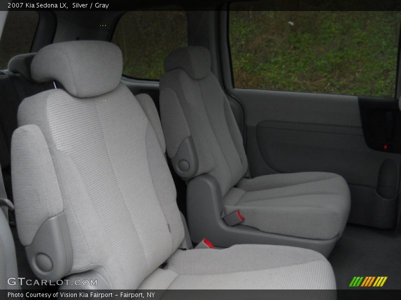 Silver / Gray 2007 Kia Sedona LX