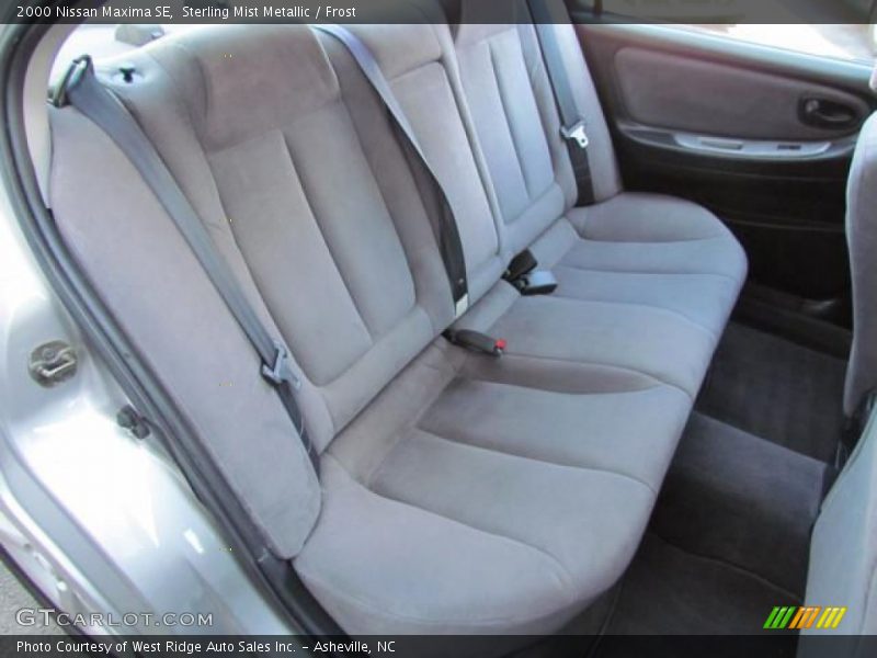 Sterling Mist Metallic / Frost 2000 Nissan Maxima SE