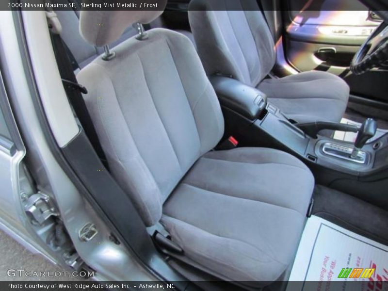 Sterling Mist Metallic / Frost 2000 Nissan Maxima SE