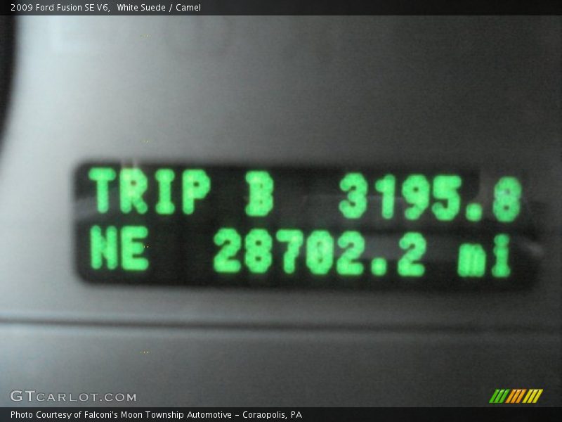 White Suede / Camel 2009 Ford Fusion SE V6