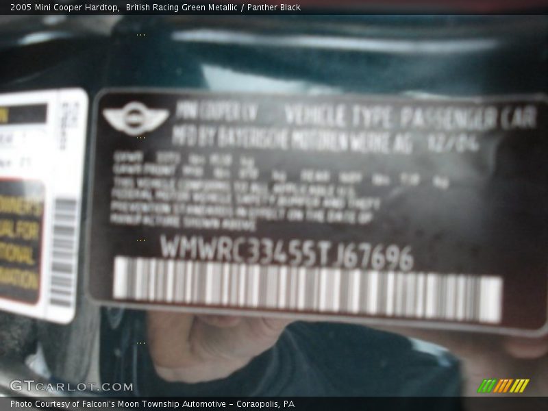 British Racing Green Metallic / Panther Black 2005 Mini Cooper Hardtop