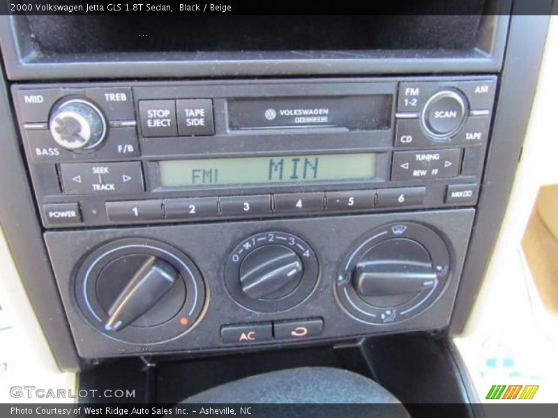 Black / Beige 2000 Volkswagen Jetta GLS 1.8T Sedan