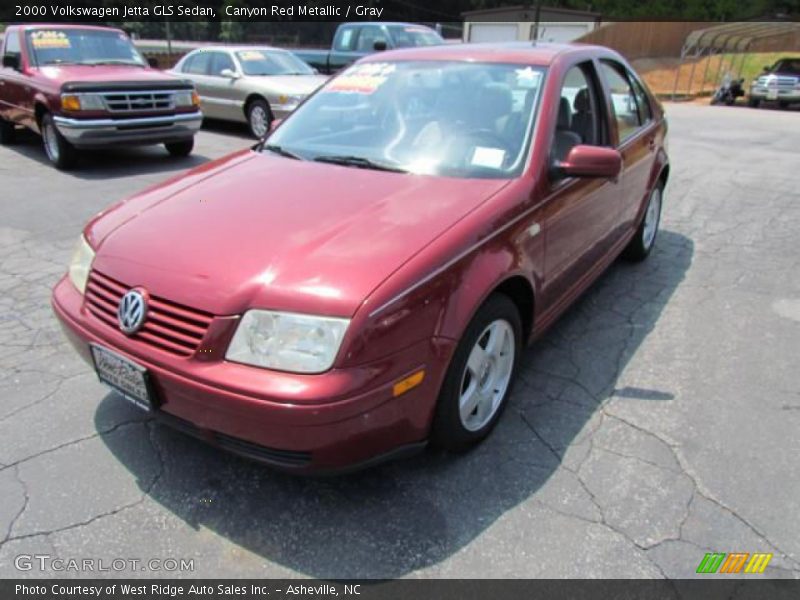 Canyon Red Metallic / Gray 2000 Volkswagen Jetta GLS Sedan