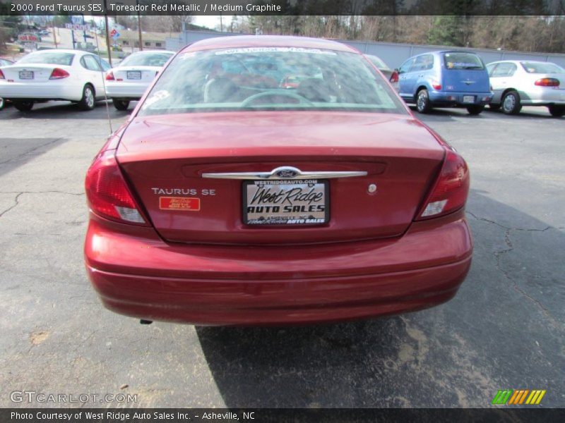 Toreador Red Metallic / Medium Graphite 2000 Ford Taurus SES