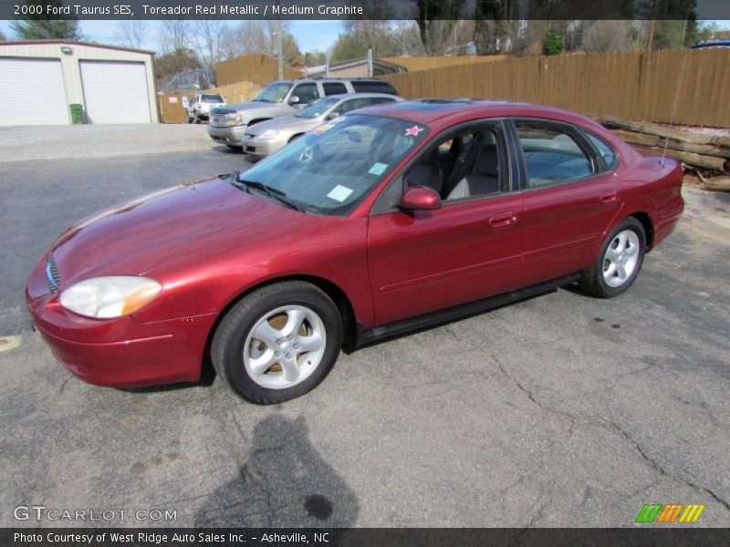Toreador Red Metallic / Medium Graphite 2000 Ford Taurus SES