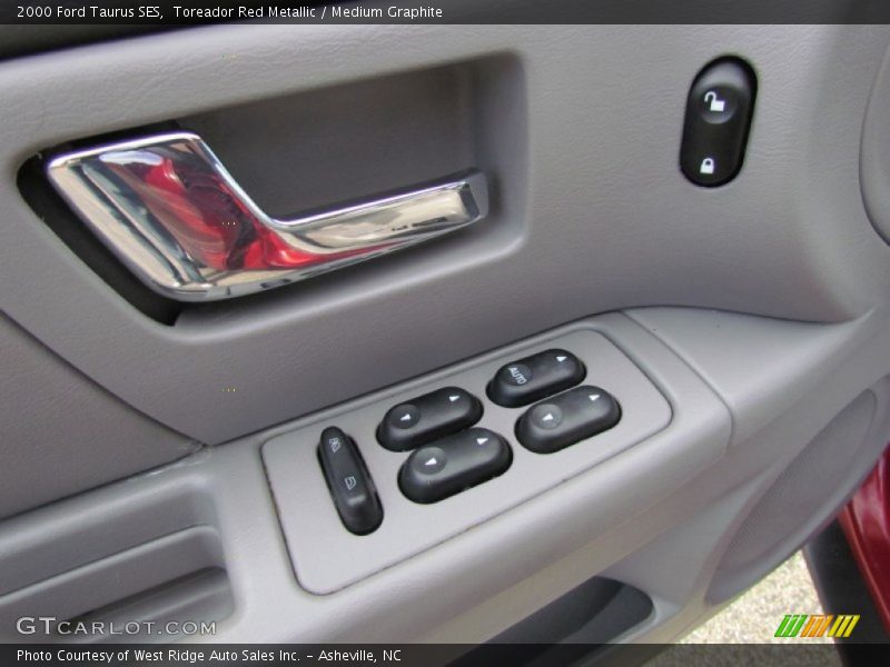 Toreador Red Metallic / Medium Graphite 2000 Ford Taurus SES