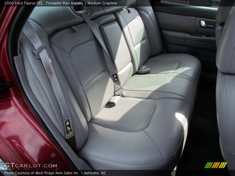 Toreador Red Metallic / Medium Graphite 2000 Ford Taurus SES