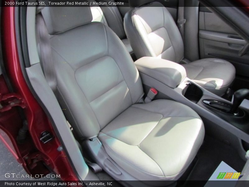 Toreador Red Metallic / Medium Graphite 2000 Ford Taurus SES