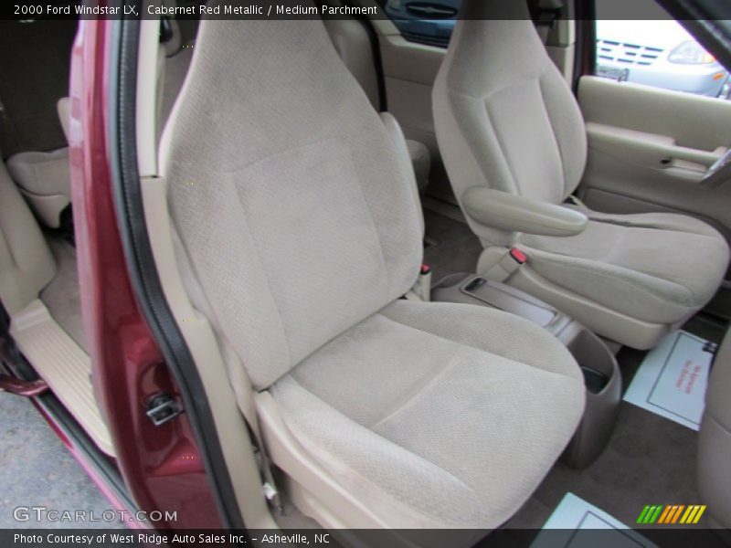 Cabernet Red Metallic / Medium Parchment 2000 Ford Windstar LX