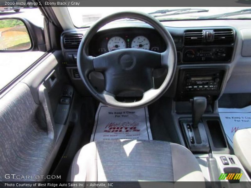 Ebony Black / Gray 2000 Isuzu Amigo S