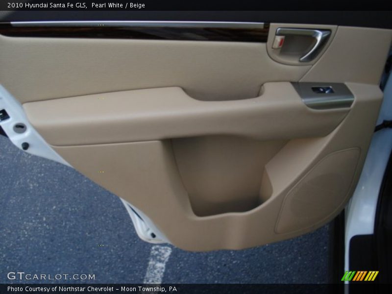 Pearl White / Beige 2010 Hyundai Santa Fe GLS