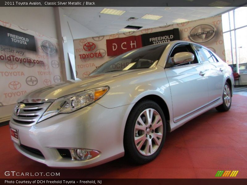 Classic Silver Metallic / Black 2011 Toyota Avalon