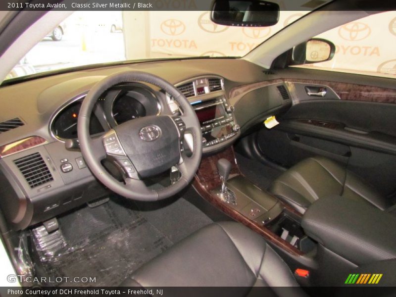Classic Silver Metallic / Black 2011 Toyota Avalon