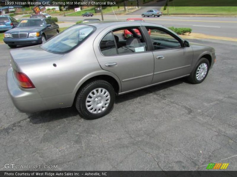 Sterling Mist Metallic / Charcoal Black 1999 Nissan Maxima GXE
