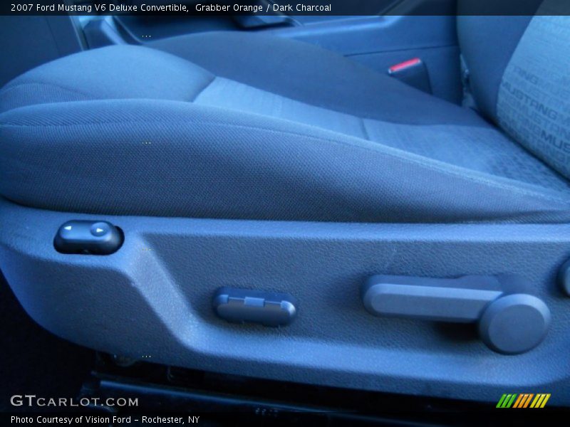 Grabber Orange / Dark Charcoal 2007 Ford Mustang V6 Deluxe Convertible