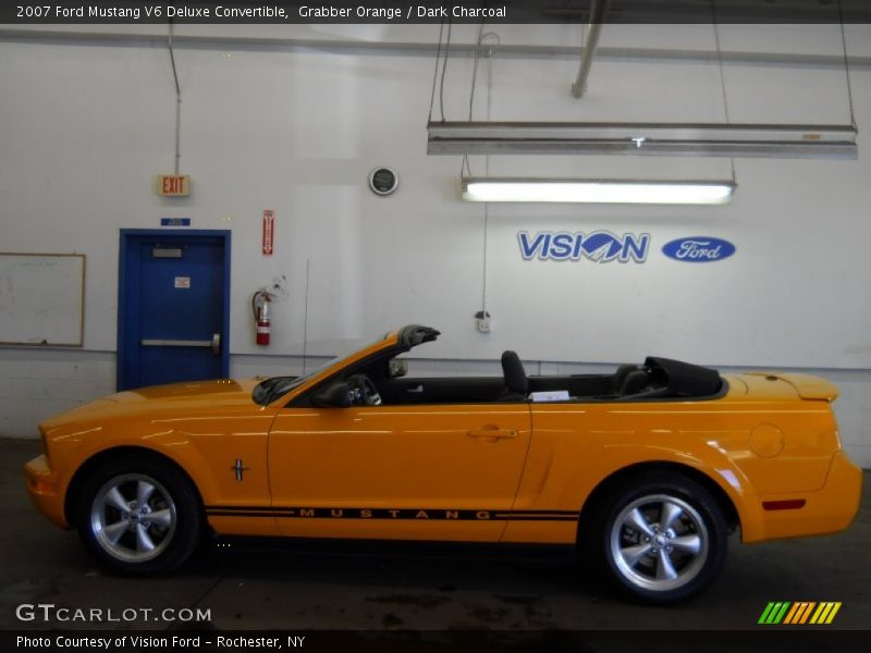 Grabber Orange / Dark Charcoal 2007 Ford Mustang V6 Deluxe Convertible