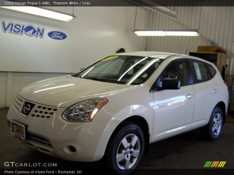Phantom White / Gray 2009 Nissan Rogue S AWD