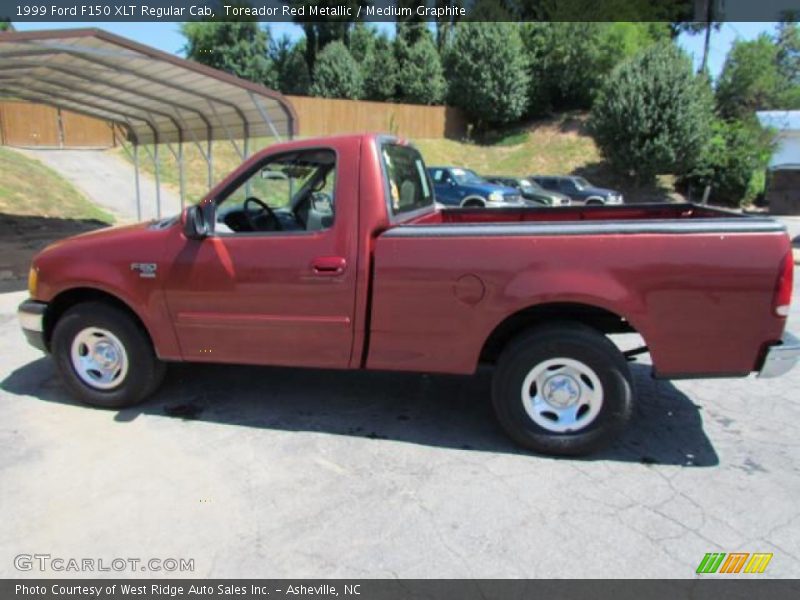 Toreador Red Metallic / Medium Graphite 1999 Ford F150 XLT Regular Cab