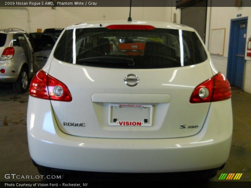 Phantom White / Gray 2009 Nissan Rogue S AWD