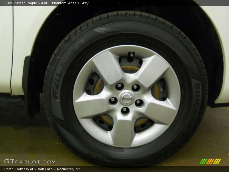 Phantom White / Gray 2009 Nissan Rogue S AWD