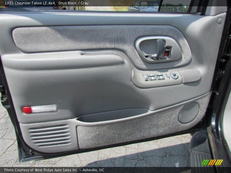 Onyx Black / Gray 1999 Chevrolet Tahoe LT 4x4