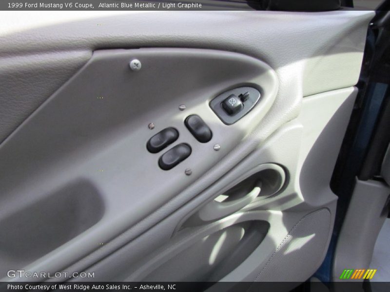 Atlantic Blue Metallic / Light Graphite 1999 Ford Mustang V6 Coupe