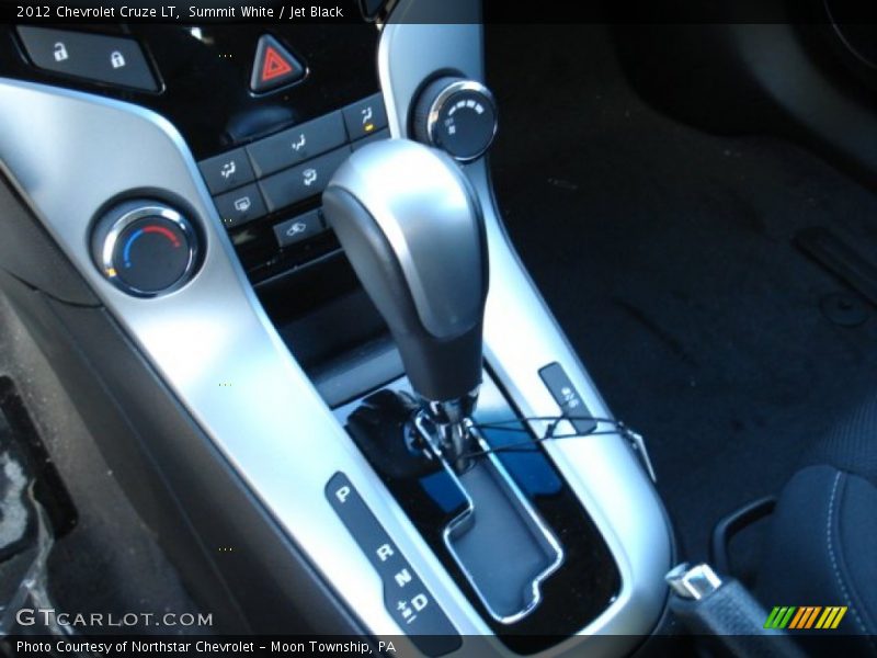 Summit White / Jet Black 2012 Chevrolet Cruze LT