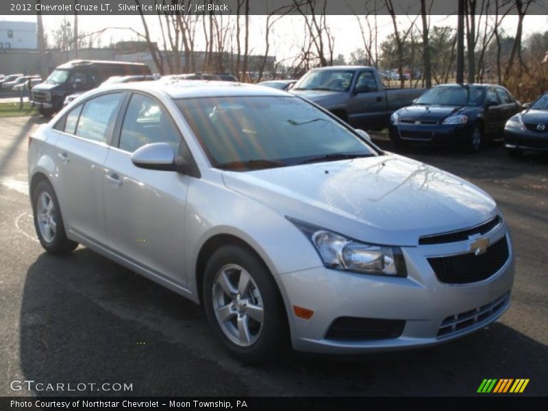 Silver Ice Metallic / Jet Black 2012 Chevrolet Cruze LT