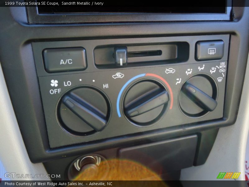 Sandrift Metallic / Ivory 1999 Toyota Solara SE Coupe