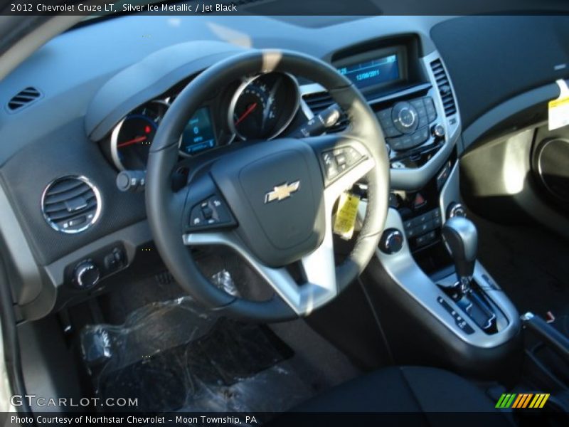 Silver Ice Metallic / Jet Black 2012 Chevrolet Cruze LT