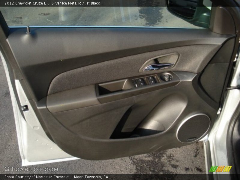 Silver Ice Metallic / Jet Black 2012 Chevrolet Cruze LT