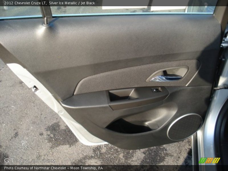 Silver Ice Metallic / Jet Black 2012 Chevrolet Cruze LT