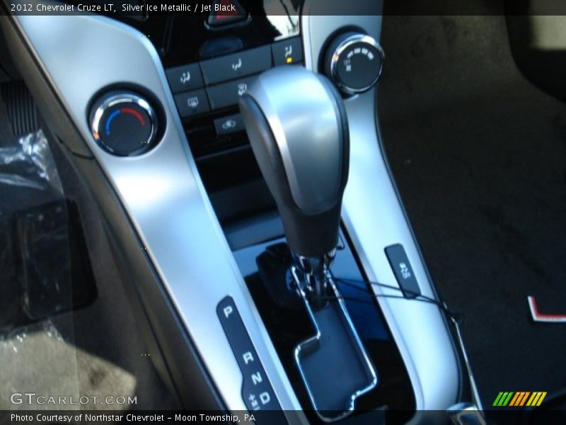 Silver Ice Metallic / Jet Black 2012 Chevrolet Cruze LT