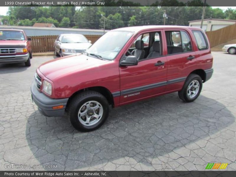 Wildfire Red / Medium Gray 1999 Chevrolet Tracker 4x4