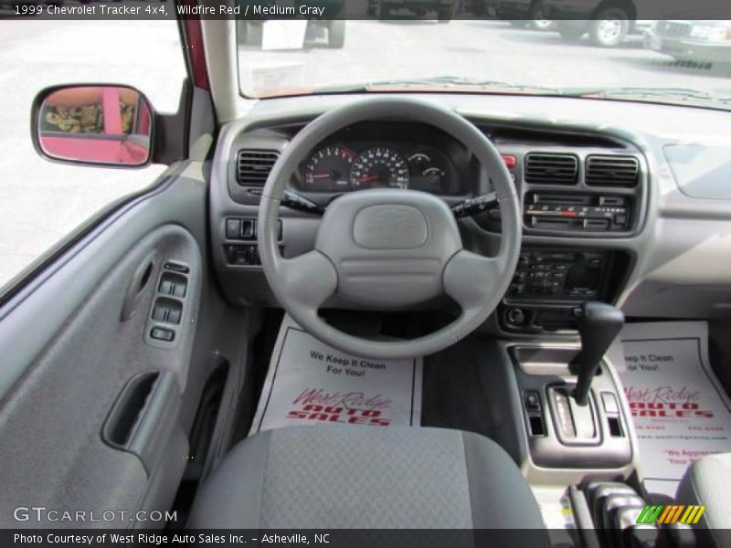 Wildfire Red / Medium Gray 1999 Chevrolet Tracker 4x4