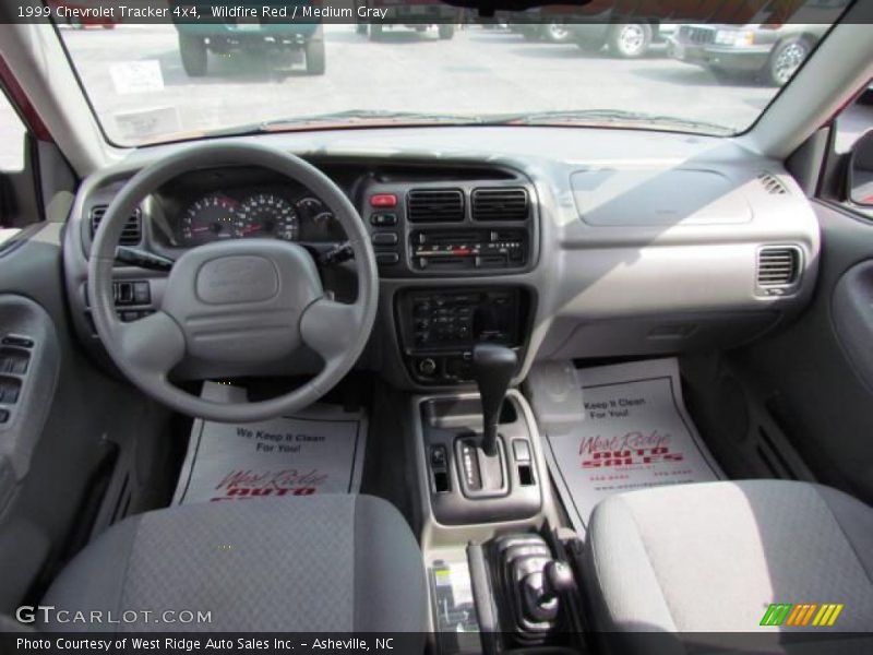 Wildfire Red / Medium Gray 1999 Chevrolet Tracker 4x4